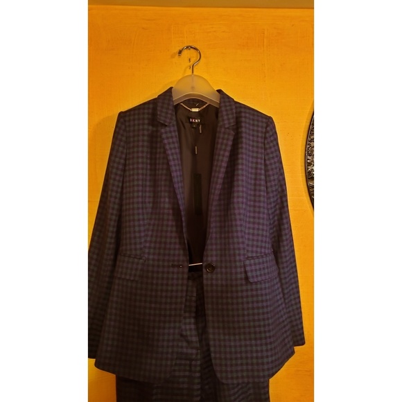 DKNY STRAIGHT LEG PANTSUIT 🆕 - Picture 4 of 4